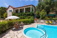 Villa Irini Nissaki Corfu Beach Villa - Chambres d’hôtes Nisáki