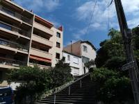 Studio calme et très lumineux, au pied de notre Dame de la Garde - Chambres d'hôtes Marseille