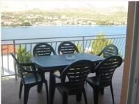 Apartment in Grebaštica with sea view, balcony, air conditioning, WiFi (3571-3) - Chambres d’hôtes Grebaštica
