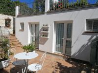 Double Room with Private External Bathroom