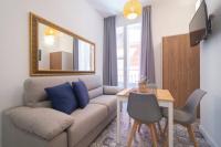 Rosarioseis PATIO DE LOS LEONES - B&B Granada