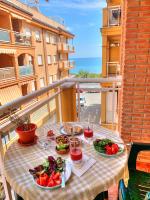 Charming Flat in Torrox Costa - B&B