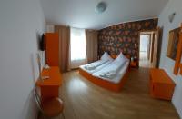 Doppel-/Zweibettzimmer mit eigenem Bad