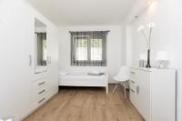 Appartamento con 2 Camere da Letto, Terrazza e Vista Mare