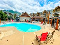 B&B Radium Hot Springs - Sable Ridge Condos by FantasticStay - Bed and Breakfast Radium Hot Springs