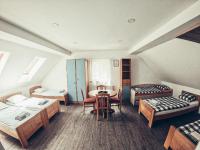 Camera Familiare con Bagno