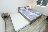 Comfort One-Bedroom Apartment with Terrace and Sea View