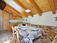 B&B Campitello - Apartment Cecilia-4 by Interhome - Bed and Breakfast Campitello