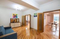 Appartamento con Balcone