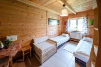 Zagroda Chryszczata - B&B
