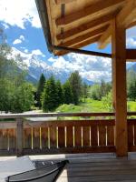 Chalet Isabelle Mountain lodge 5 star 5 bedroom en suite sauna jacuzzi - B&B Chamonix-Mont-Blanc