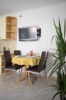 Apartment Nikola - Bed and Breakfast Trogir