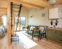 Między Szlakami - Bed and Breakfast Zielona Góra