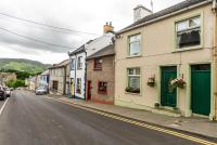 B&B Buncrana - Millbrae Townhouse - Bed and Breakfast Buncrana