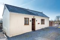 B&B Crunwear - Primrose - 1 Bedroom Cottage - Llanteg - Bed and Breakfast Crunwear