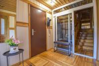Vila su sauna ir baseinu gamtos apsuptyje - B&B
