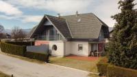 House Eden with Mountain Views - B&B