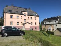 Ferienwohnung BergZeit Oberwiesenthal - ideal für Familien und Paare - 70qm - 2 Schlafzimmer - große Wohnküche - Parkplatz - Chambres d'hôtes Kurort Oberwiesenthal