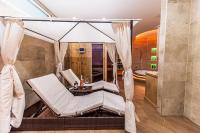 Suite with Sauna