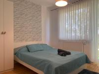 Standard Double Room with Shared Bathroom