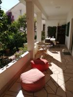 Apartmani Lucija - B&B Podgora