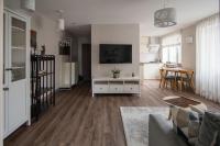 Cosy Scandi Home near the Old Town. Self Check-In - B&B