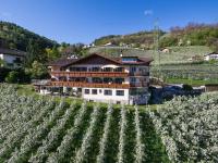 Panorama Hotel Garni Bühlerhof - B&B Lana