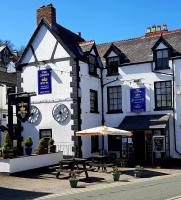 B&B Corwen - The Crown Hotel - Bed and Breakfast Corwen