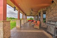 Home with Game Room and Fireplace 14 Mi to McKinney! - Ferienwohnung Blue Ridge