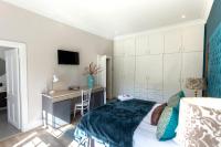 Double Room with Pool View