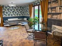 Gîte PRIMA LUCE - Bed and Breakfast Preures