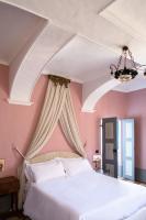 Deluxe Double Room with Bath