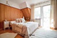 Doppelzimmer mit Balkon