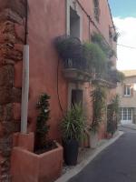 Joli loft dans village pittoresque - B&B Péret