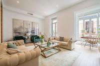 Ever House - El CORAZON de CHUECA - B&B Madrid