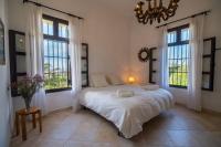 One-Bedroom Apartment with Sea View