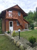 Садиба «Дем‘янів Двір» - Ferienwohnung Tatariv