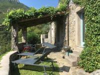 Apartment Sleeps 3 with Garden Terrace - B&B Castelbianco