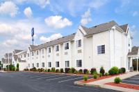 B&B Clarksville - Microtel Inn and Suites Clarksville - Bed and Breakfast Clarksville