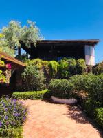 Beautiful 3-Bed vacation House in Macher - Chambres d’hôtes Mácher
