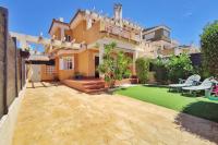 Spacious House in Gran Alacant with Private Garden - Ferienwohnung Santa Pola