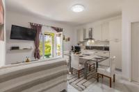 Apartment More 2 - B&B Kutleše