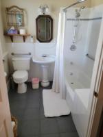 Habitación adaptada para personas con movilidad reducida - Cama grande