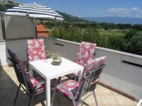 Apartments Jadranka with magnificent views of the sea - Baska - Ferienwohnung