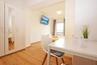 Sonniges Apartment mit Balkon in Ruhelage - Ferienwohnung