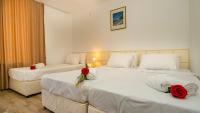 Luxury Triple Room