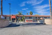 Econo Lodge Inn & Suites Escondido Downtown