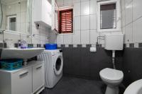 Apartamento con vistas parciales al mar