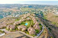 Quartiers Marbella Penthouse in Hacienda Cifuentes Benahavis - B&B Estepona