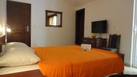 Studio (3 Adults)